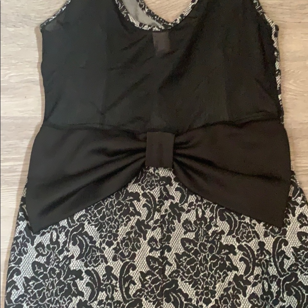 Perfect for a night out - Picture 3 of 3